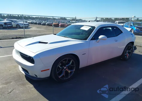 2015 Dodge Challenger R/T from USA, damaged, VIN 2C3CDZAT8FH710240